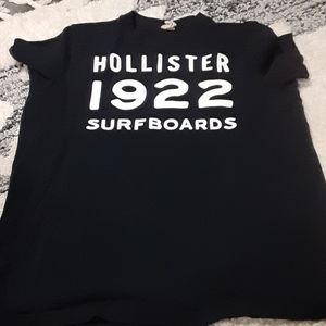 Hollister tee shirt